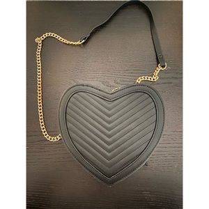Forever 21 Black Heart Shaped Purse